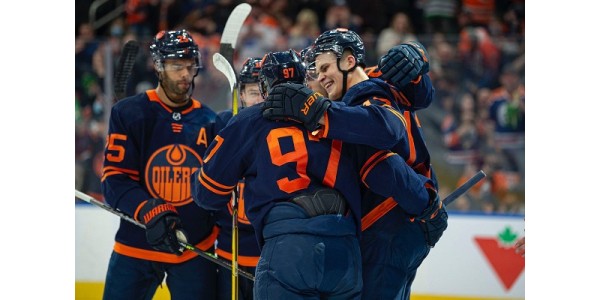 Meisterschaftsträume der Edmonton Oilers und Calgary Flames